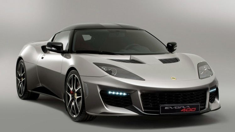 Lotus is druk bezig om een cabriolet van de Evora te maken. Dat model moet vooral gaan zorgen voor succes op de Amerikaanse markt, vertelt topman Jean-Marc Gales aan het Britse Autocar.