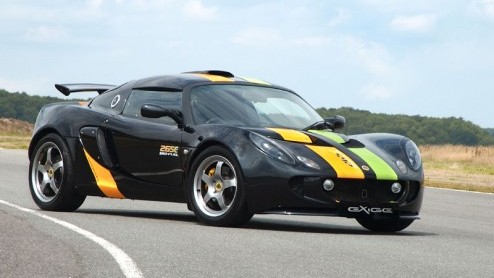 Lotus laat met de Exige 265E zien dat een schone auto niet per definitie langzaam hoeft te zijn. Liefst 265 pk weet Lotus uit de 1.8 liter te halen.