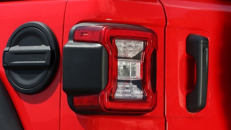 Jeep lanceert in september de nieuwe Wrangler op de Europese markt alleen met viercilinder motoren.
