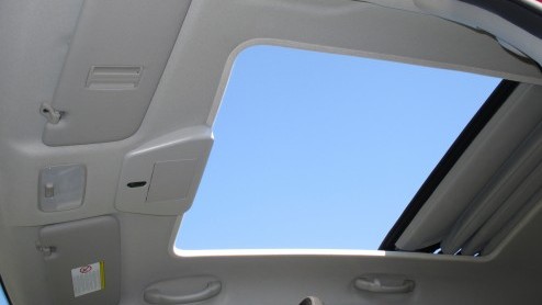 Kia Picanto Airline Edition met Webasto zonnedak gentroduceerd voor de zomer.