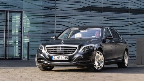 De opvolger van de Maybach-modellen dragen de naam Mercedes-Maybach en de S-Klasse is als eerste verrijkt met extra wielbasis en nog meer comfort, stilte en luxe.