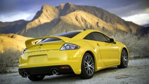 Mitsubishi presenteert volgende maand op de autotentoonstelling van Chicago de vernieuwde Eclipse. Uiterlijke aanpassingen aan voor- en achterzijde en motorische wijzigingen vormen de kern van de vern