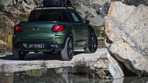 MINI Paceman Adventure is een pick-up versie van de Paceman, ontwikkeld met studenten.