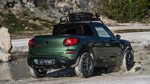 MINI Paceman Adventure is een pick-up versie van de Paceman, ontwikkeld met studenten.