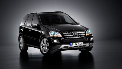 Onder de noemer 'meer voor minder' levert Mercedes de M-Klasse Grand Edition. In deze speciale uitvoering draait het om veel luxe voor een aantrekkelijke prijs.