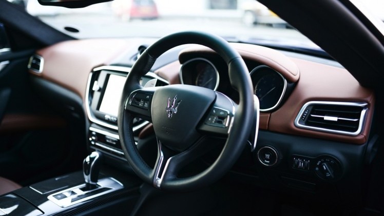 Autotest Maserati Ghibli Diesel, een vurige sportsedan voor wie wat anders wilt rijden.
