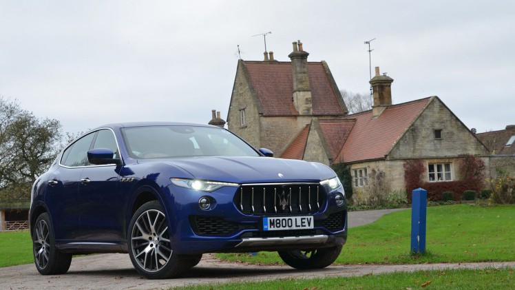 AutoVandaag maakte door middel van een autotest kennis met de Maserati Levante diesel op het Britse platteland.