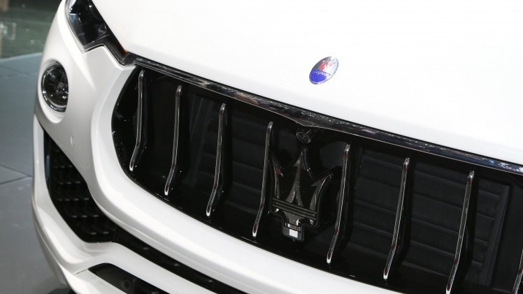 De nieuwe Maserati Levante nader bekeken, live op de Autosalon van Geneve 2016.