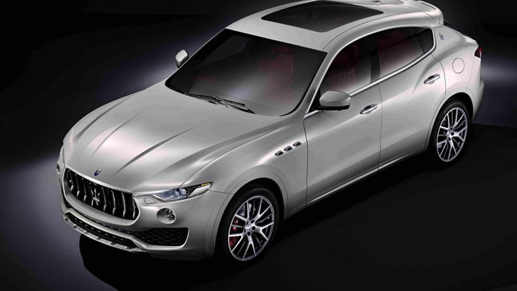 Eerste beelden Maserati Levante, de langverwachte SUV van de Italianen die nu al in Turijn in productie is gegaan.