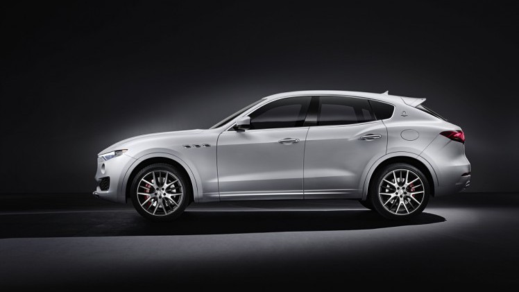 Eerste beelden Maserati Levante, de langverwachte SUV van de Italianen die nu al in Turijn in productie is gegaan.