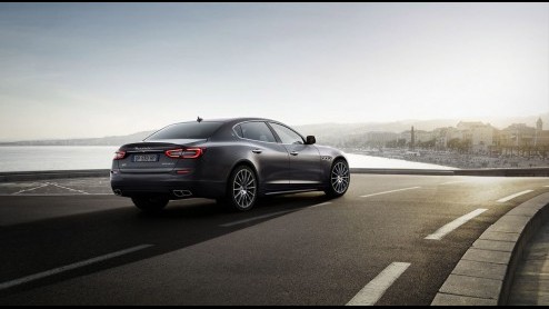 Maserati toont op de Los Angeles Auto Show wat kleine updates voor de Ghibli en Quattroporte.