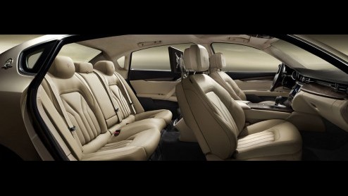 Maserati toont op de Los Angeles Auto Show wat kleine updates voor de Ghibli en Quattroporte.