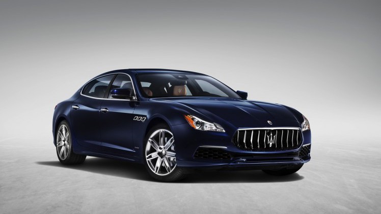 Maserati Quattroporte krijgt een facelift. Het 2016-model pronkt met een spitsere grille, nieuw dashboard en nog sterkere motoren.