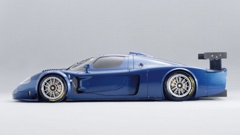 Maserati introduceert voor een aantal speciale klanten van het merk een auto op basis van de MC12 GT1. Met de GT1 heeft Maserati vorig jaar het constructeurskampioensschap gewonnen in het FIA GT kampi