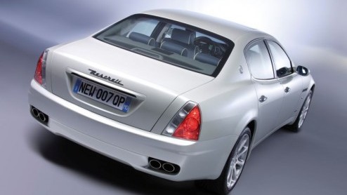 Het mooiste alternatief in de luxe sedan klasse is zonder twijfel de Maserati Quattroporte. Sportief, snel en elegantie zijn verwerkt in dit model.