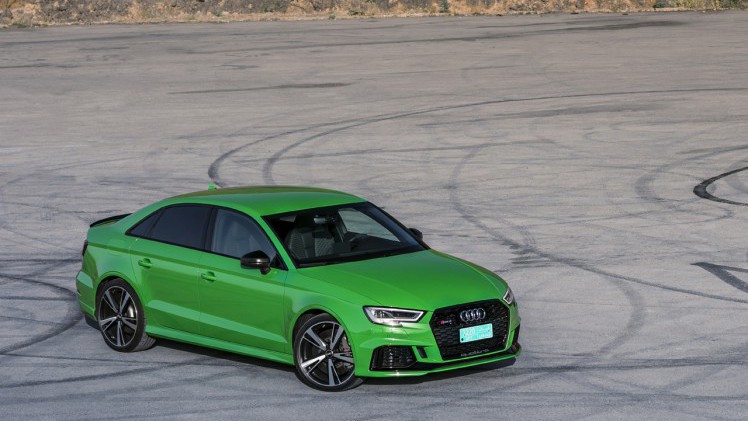 Audi breidt het leveringsprogramma van de snelle RS3 uit met de Sportback en Limousine.