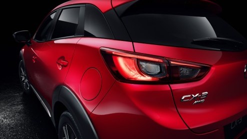 Eerste informatie en details nieuwe Mazda CX-3, de compacte crossover die in 2015 naar Nederland komt.
