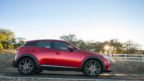 Eerste informatie en details nieuwe Mazda CX-3, de compacte crossover die in 2015 naar Nederland komt.