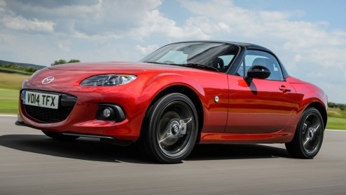 De Mazda MX-5 blaast dit jaar 25 kaarsjes uit. Reden voor de fabrikant om eens flink uit te pakken. Tijdens het Goodwood Festival of Speed presenteert Mazda de MX-5 25th Anniversary Edition.