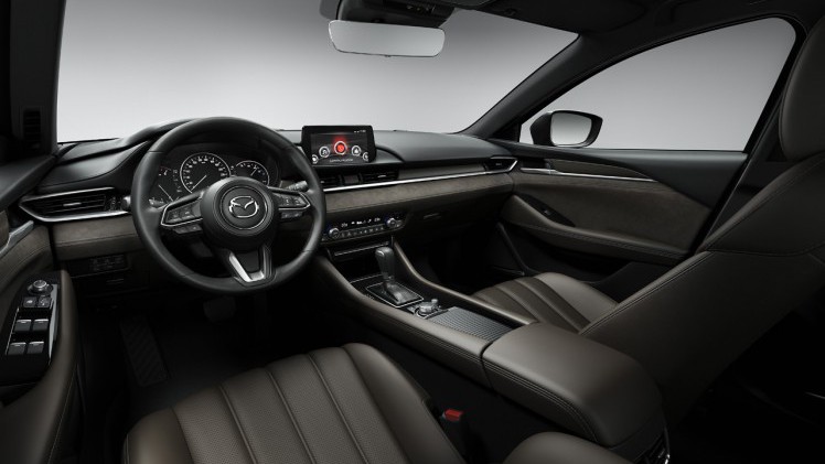 Mazda lanceert op de salon van Geneve de gefacelifte Mazda6 waarbij de Wagon zijn wereldprimeur beleeft.