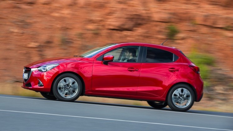 De nieuwe Mazda2 stuurt nog leuker dan zijn voorganger, maar is ook een stuk serieuzer geworden. Een rijtest.