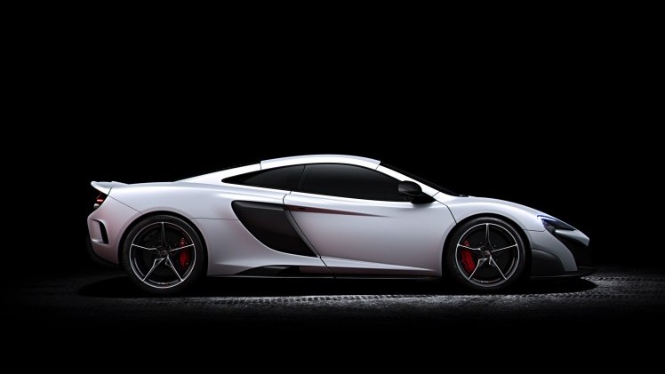 McLaren presenteert vandaag de 675LT, een snellere, extremere versie van de 650S. Meer vermogen, minder gewicht.
