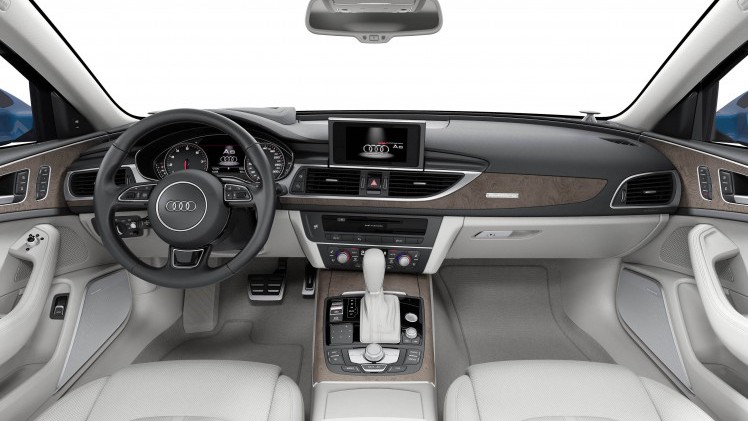Audi levert de A6 Limousine en Avant tijdelijk zonder meerprijs als Automatic Edition met de 1.8 TFSI of 2.0 TDI.