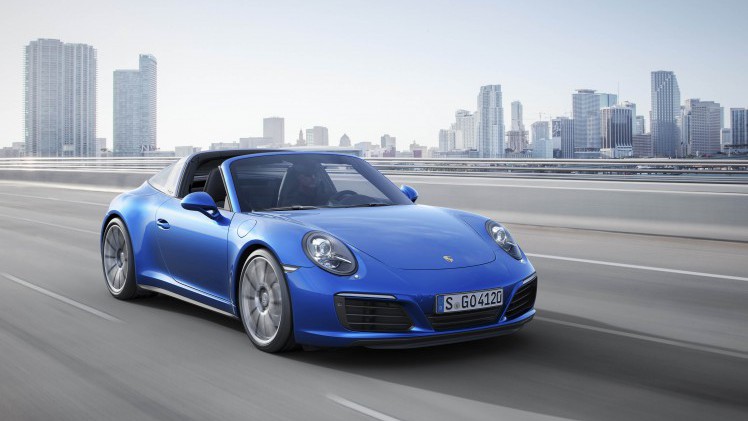 Porsche maakt de vernieuwde 911 Carrera 4 en Targa 4 modellen bekend. Beide varianten hebben vierwielaandrijving en komen ook als Carrera 4S en Targa 4 S op de markt met nog meer vermogen.