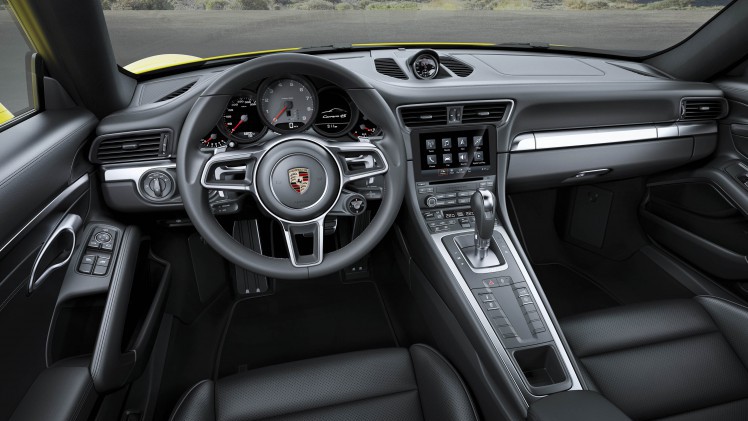 Porsche maakt de vernieuwde 911 Carrera 4 en Targa 4 modellen bekend. Beide varianten hebben vierwielaandrijving en komen ook als Carrera 4S en Targa 4 S op de markt met nog meer vermogen.