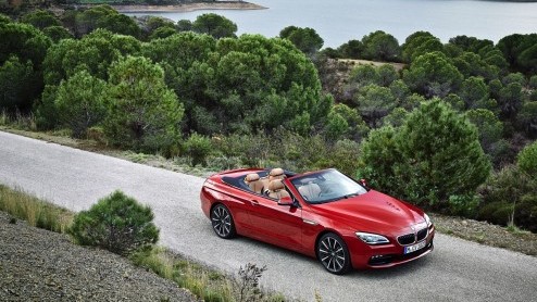 Facelift BMW 6 Serie 2015 en M6 Coup, Gran Coup en Cabriolet zorgt voor meer rijplezier met standaard sportuitlaat, shift lights en BMW M Laptimer.