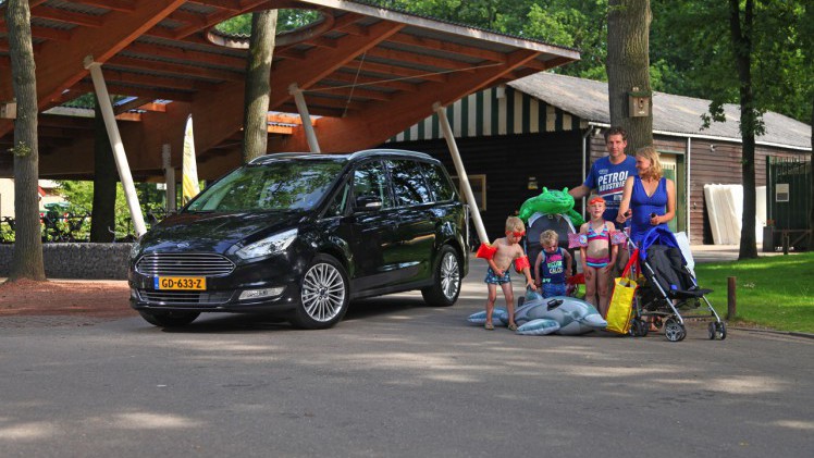 Autotest nieuwe Ford Galaxy, die wij in Nederland reden met de 2.0 TDCi Powershift AWD, maar ook leverbaar is met twee EcoBoost benzinemotoren.
