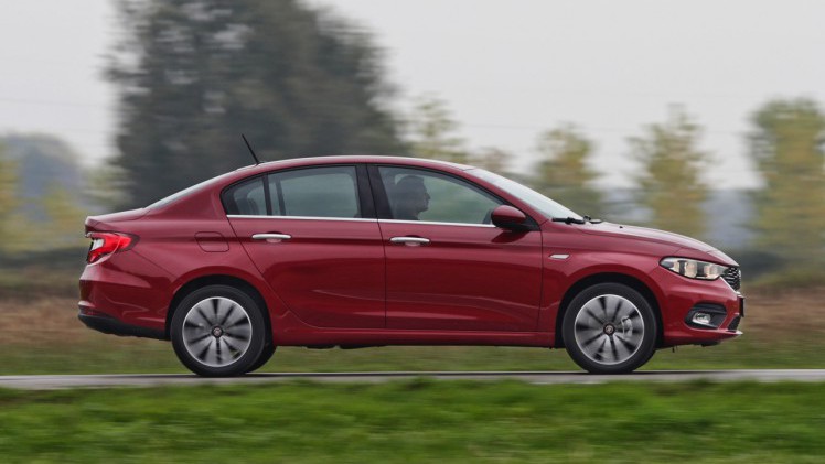 Fiat brengt de nieuwe Tipo sedan 1.4 en 1.3 MultiJet in Nederland op de markt, gevolgd door de Tipo hatchback in de zomer van 2016 en de Tipo Stationwagon na de zomer.