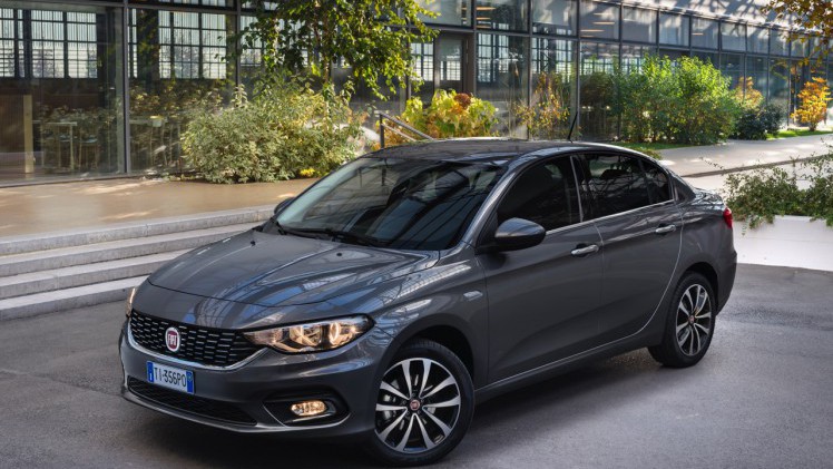 Fiat brengt de nieuwe Tipo sedan 1.4 en 1.3 MultiJet in Nederland op de markt, gevolgd door de Tipo hatchback in de zomer van 2016 en de Tipo Stationwagon na de zomer.