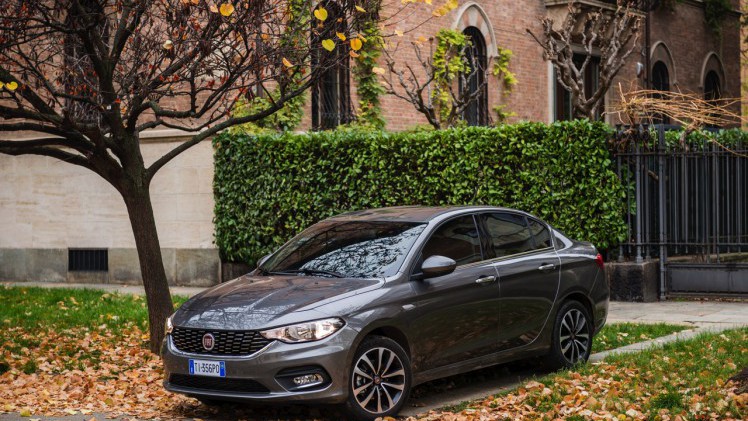 Fiat brengt de nieuwe Tipo sedan 1.4 en 1.3 MultiJet in Nederland op de markt, gevolgd door de Tipo hatchback in de zomer van 2016 en de Tipo Stationwagon na de zomer.