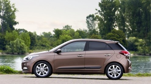 Meer details over nieuwe Hyundai i20 en extra (interieur)beelden, in aanloop naar zijn introductie op de Autosalon van Parijs.