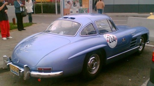 We hebben wat nieuws bij Autovandaag. Vanaf deze week hebben we het onderdeel gespot! Heb je een mooie of bijzondere auto gezien bij jou in de straat, schroom je niet en stuur een foto naar ons en maa