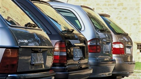 De T-modellen. Ford zegt u? Nee, ook bij Mercedes spelen de T-modellen een belangrijke rol in de merkgeschiedenis. Deze aanduiding kenmerkt de stationwagons van het merk, waarvan 30 jaar geleden het 