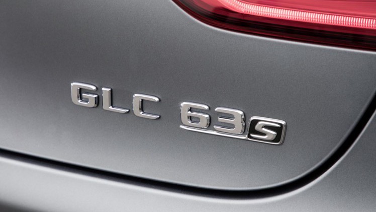 Met het bekend maken van de prijzen zijn de twee carrosserievarianten van de Mercedes AMG GLC 63 verkrijgbaar.