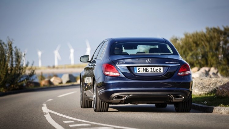 Mercedes C 350 Plug-in Hybrid onthuld op Detroit Auto Show 2015 en gaat in maart naar de dealer als C 350e.