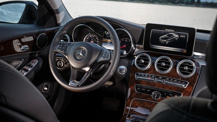 Mercedes C 350 Plug-in Hybrid onthuld op Detroit Auto Show 2015 en gaat in maart naar de dealer als C 350e.