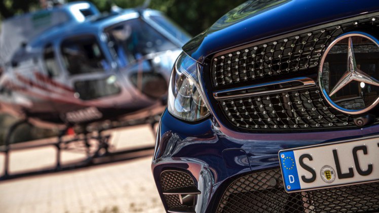 Autotest Mercedes GLC Coup, de sportiever ogende en dynamischer rijdende versie van de GLC SUV. We rijden de eerste kilometers met de GLC 250d, 350d en GLC 350e plug-in hybride.