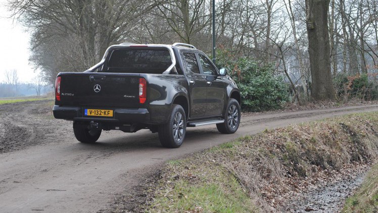 Mercedes betreedt het pick-up segment met de nieuwe X-klasse.