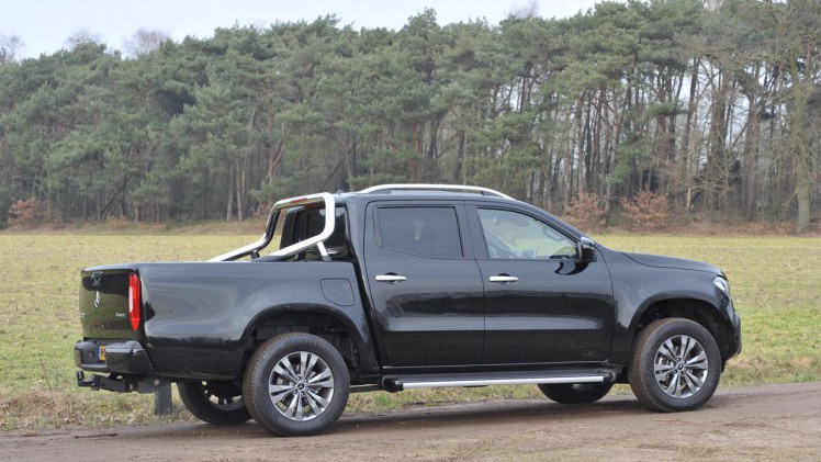 Mercedes betreedt het pick-up segment met de nieuwe X-klasse.