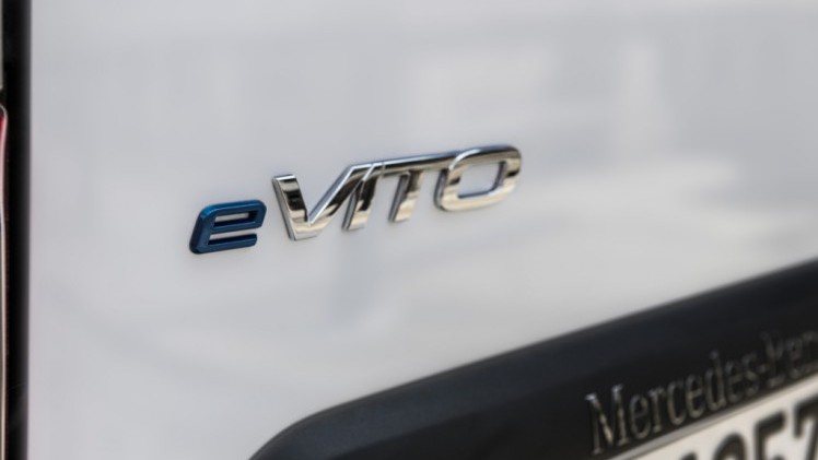 Later dit jaar verschijnt de elektrische Mercedes eVito volgend jaar gevolgd door de eSprinter.