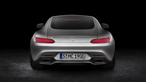 Mercedes-AMG GT onthuld. De nieuwe sportwagen van Mercedes-Benz verschijnt in twee varianten: AMG GT en AMG GT S met 510 pk.
