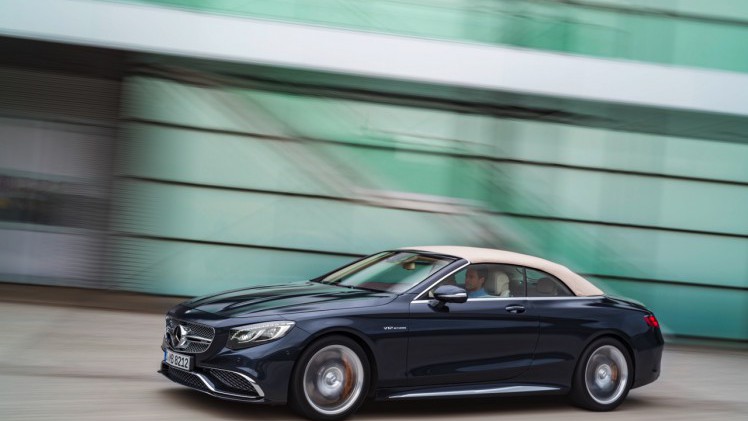 Mercedes-AMG S 65 Cabriolet biedt het summum van cabriolet rijden met prestige en vermogen. De S-Klasse Cabriolet levert met zijn V12 maar liefst 630 pk.