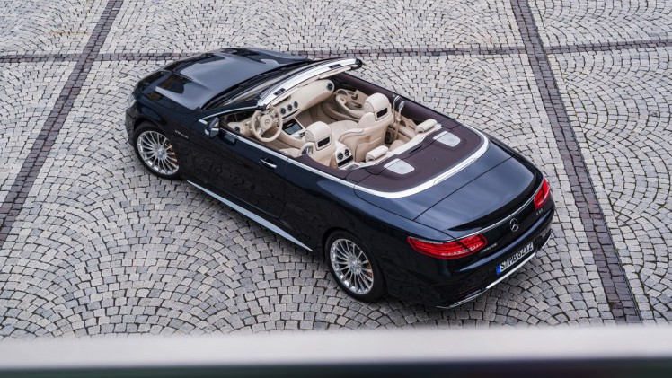 Mercedes-AMG S 65 Cabriolet biedt het summum van cabriolet rijden met prestige en vermogen. De S-Klasse Cabriolet levert met zijn V12 maar liefst 630 pk.