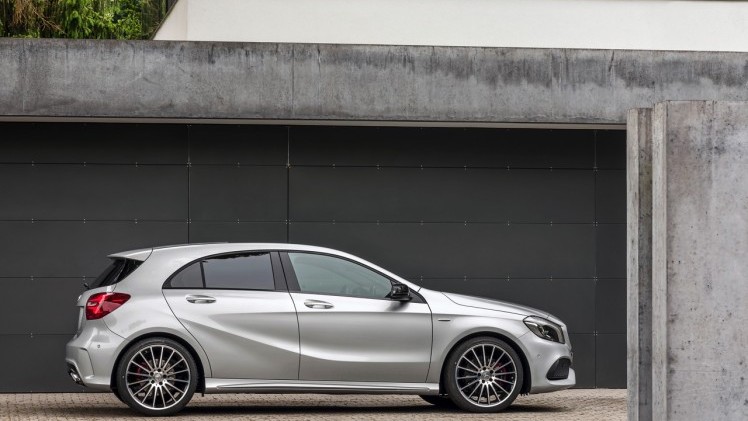 Mercedes-Benz A-Klasse facelift pakt voordelig en luxe uit, met dank aan nieuwe instapper A 160.
