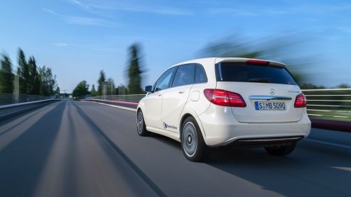 Prijzen B-Klasse Electric Drive. De elektrische Mercedes-Benz gaat in de verkoop voor 39.495 euro. Met 4% bijtelling.