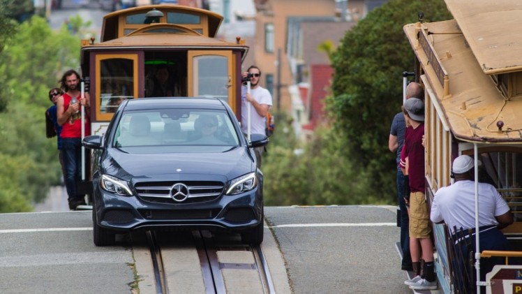 Autotest Mercedes-Benz C350e, de nieuwe plug-in hybride C-Klasse met 7% bijtelling. Een eerste indruk vanuit San Francisco.